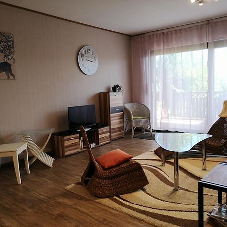 Haus Mohr - Ferienwohnung Im Taunus Weilmunster Eksteriør billede