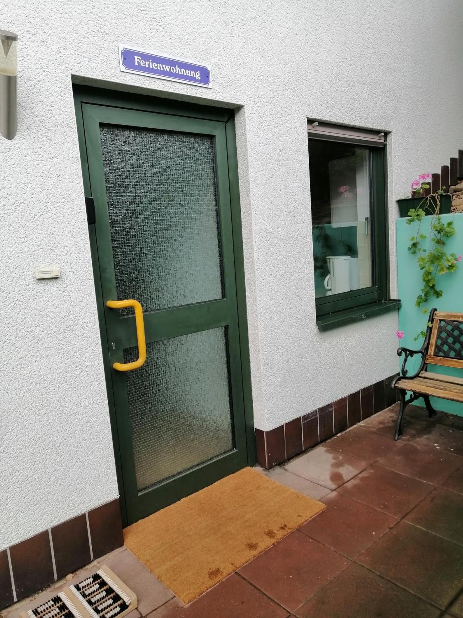 Haus Mohr - Ferienwohnung Im Taunus Weilmunster Eksteriør billede
